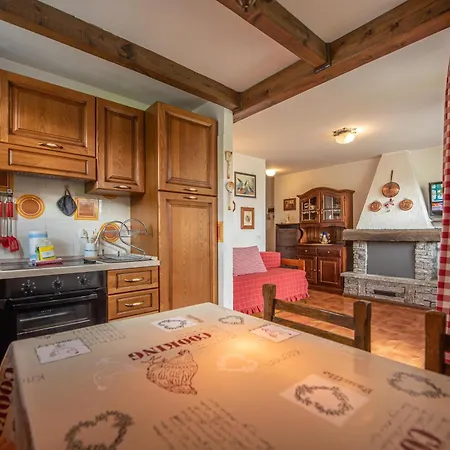 Loretta Myholidaylivigno Apartment *